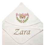 Neves kapucnis törölköző-Maci virággal